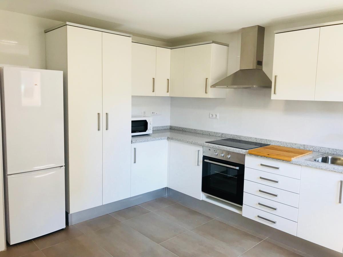 Benicàssim Apartamentos Deluxe Benicasim מראה חיצוני תמונה